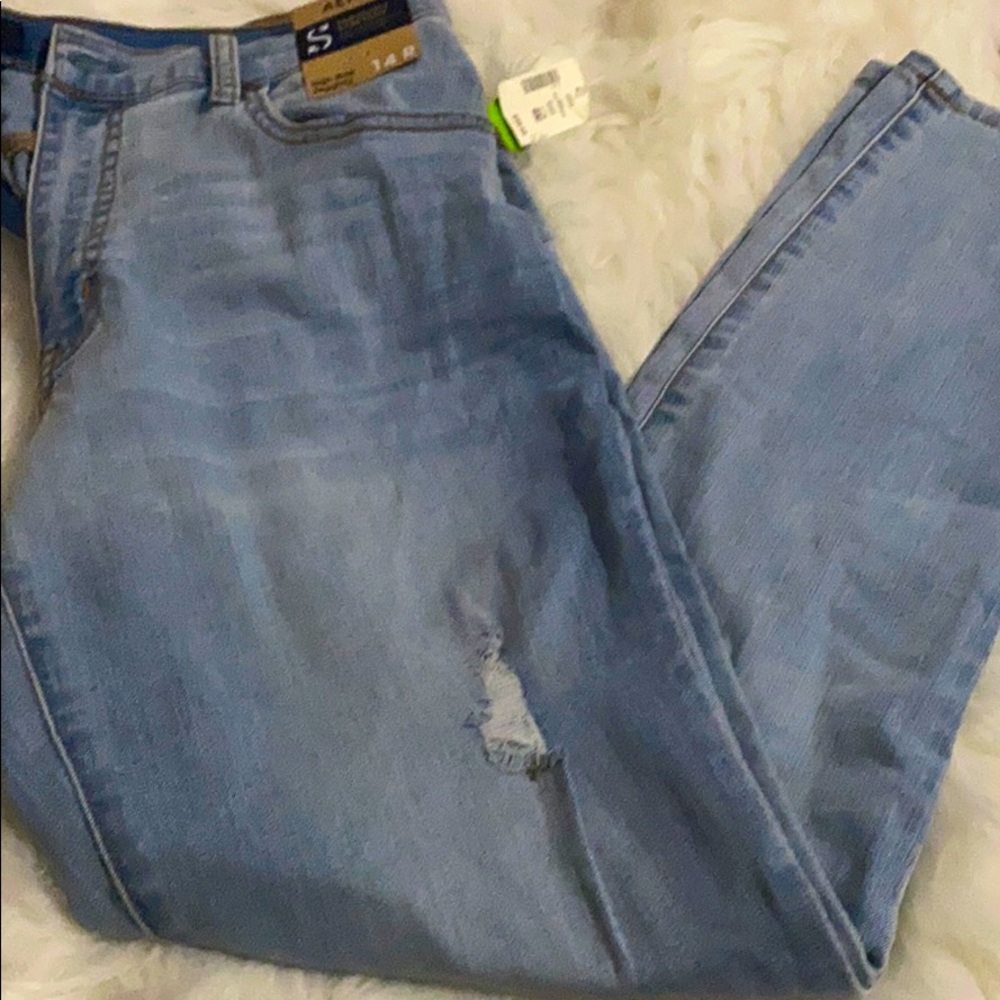 light blue jeans!
